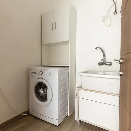 3 Bedroom In St Paul Bay Apartment